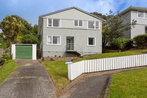 Photo of property in 9 Arene Grove, Titahi Bay, Porirua, 5022