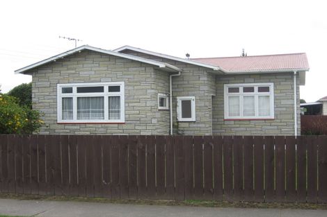 Photo of property in 9 Liverpool Street, Levin, 5510