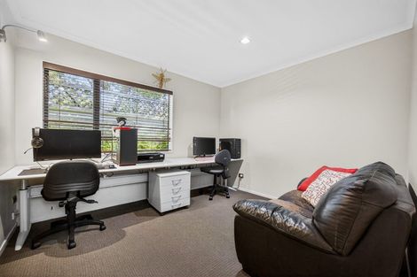 Photo of property in 20b Puketitiro Street, Glen Eden, Auckland, 0602