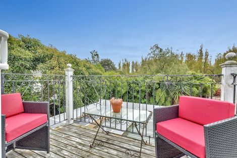 Photo of property in 12 Mckenzie Place, Waikuku Beach, 7402