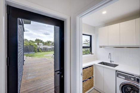 Photo of property in 17 Rogers Road, Bay View, Napier, 4104