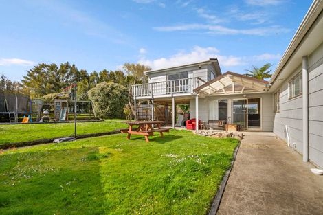 Photo of property in 35-37 Tokomaru Road, Tokomaru, Palmerston North, 4474