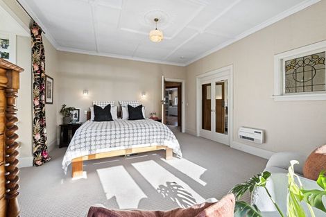 Photo of property in 83 Carrington Street, Lower Vogeltown, New Plymouth, 4310