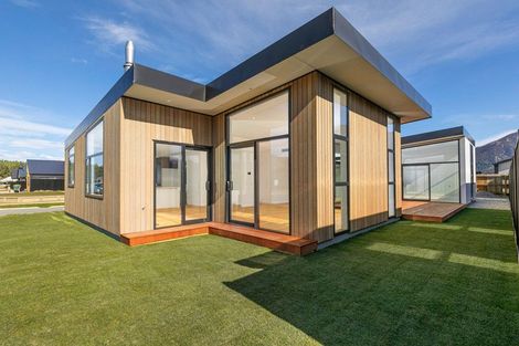 Photo of property in 7 Barton Street, Lake Hawea, 9382