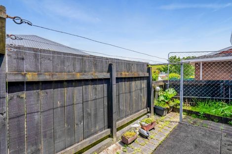 Photo of property in 56a Bayly Road, Blagdon, New Plymouth, 4310