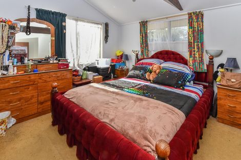 Photo of property in 24 Hyperion Drive, Randwick Park, Auckland, 2105