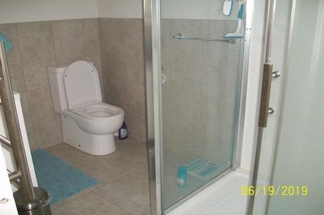 Photo of property in 2/204 Waitemata Drive, Ranui, Auckland, 0612