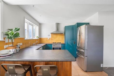 Photo of property in 4 Montgomery Avenue, Belmont, Auckland, 0622