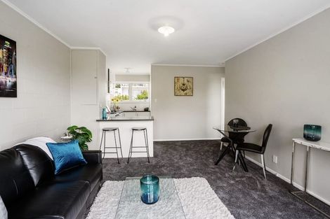 Photo of property in 3/68 Rua Road, Glen Eden, Auckland, 0602