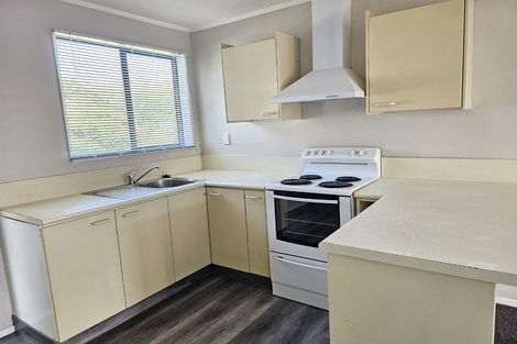 Photo of property in 34 Northumberland Street, Cannons Creek, Porirua, 5024