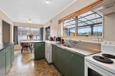 Photo of property in 22 Escalona Street, Te Kamo, Whangarei, 0112