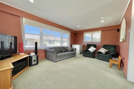 Photo of property in 10 Ruru Place, Tokoroa, 3420