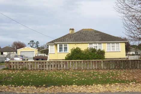 Photo of property in 6 Cemetery Road, Tapanui, 9522
