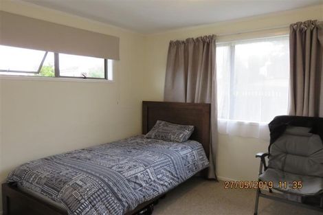 Photo of property in 114 Weatherly Road, Torbay, Auckland, 0630
