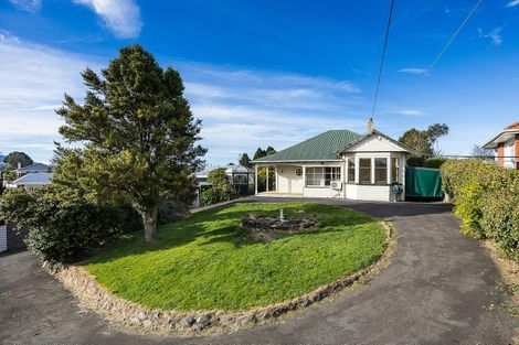 Photo of property in 235 Kenmure Road, Kenmure, Dunedin, 9011