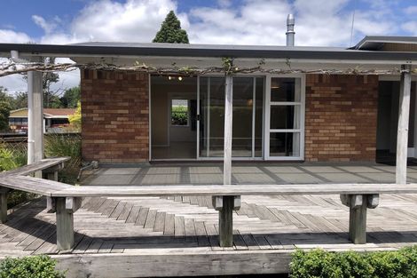 Photo of property in 11 Regent Street, Silverdale, Hamilton, 3216