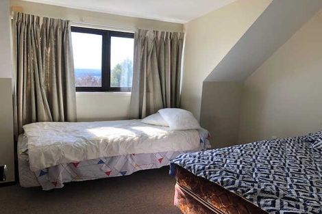 Photo of property in 3a Longhurst Terrace, Cashmere, Christchurch, 8022