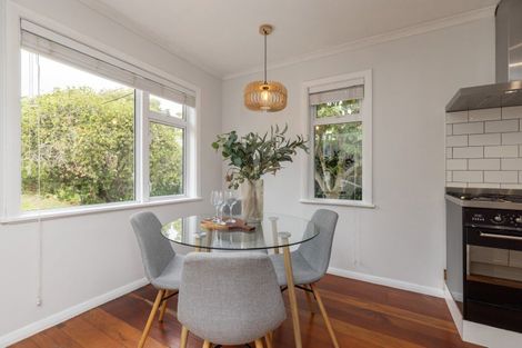 Photo of property in 121 Matai Road, Raumati South, Paraparaumu, 5032