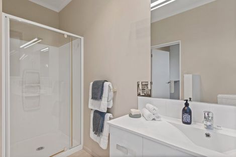 Photo of property in 14a Worsleys Road, Cracroft, Christchurch, 8025