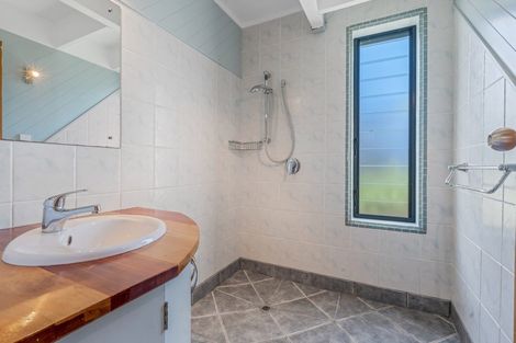 Photo of property in 1/23 Eastern Beach Road, Eastern Beach, Auckland, 2012