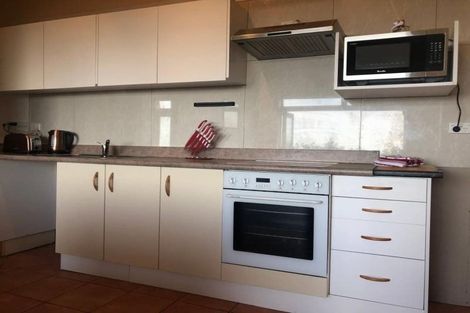 Photo of property in 165 Huia Street, Waikanae, 5391