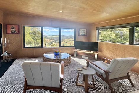 Photo of property in 24 Noakes Hill Road, Puhoi, Silverdale, 0994