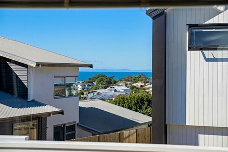 Photo of property in 772a Whangaparaoa Road, Manly, Whangaparaoa, 0930