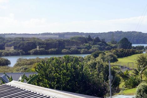 Photo of property in 93 Rangitane Loop Road, Kerikeri, 0294