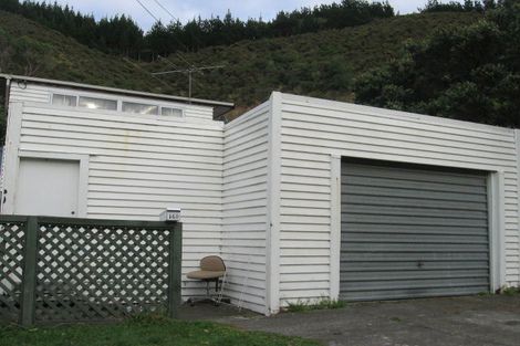 Photo of property in 149 Happy Valley Road, Owhiro Bay, Wellington, 6023