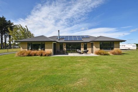 Photo of property in 93 Drysdale Road, Myross Bush, Invercargill, 9872
