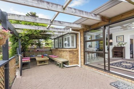 Photo of property in 5 Orohena Close, Northpark, Auckland, 2013