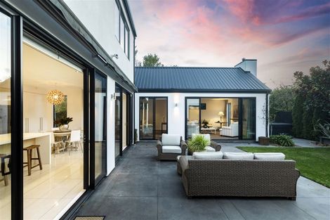 Photo of property in 43a Hamilton Avenue, Ilam, Christchurch, 8041