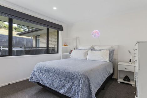 Photo of property in 17 Wautaiti Drive, Riverhead, 0820