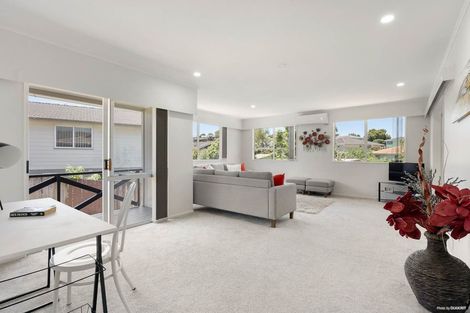 Photo of property in 12 Albemarle Place, Massey, Auckland, 0614