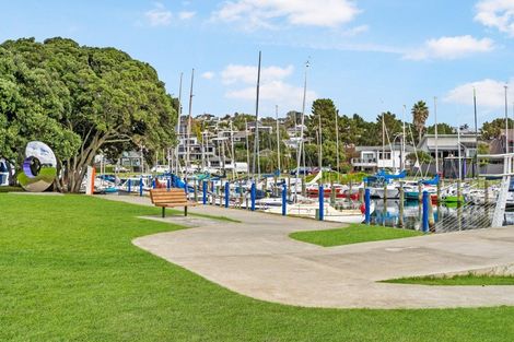 Photo of property in 25a Milford Road, Milford, Auckland, 0620