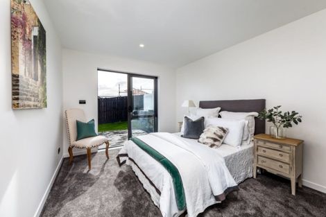 Photo of property in 12 Takurua Terrace, Orewa, 0931