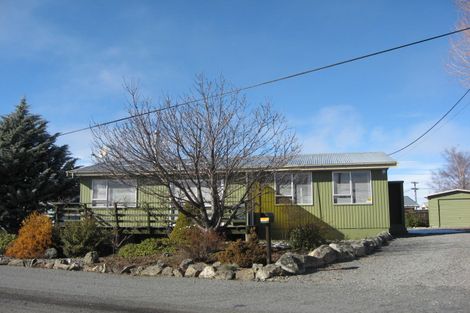 Photo of property in 9 Braemar Place, Twizel, 7901
