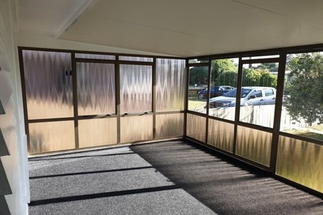 Photo of property in 25 Hill Crescent, Papakura, 2110