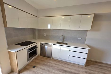 Photo of property in 4/2a Mantra Road, Massey, Auckland, 0614