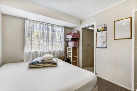 Photo of property in 43 Othello Drive, Clover Park, Auckland, 2023