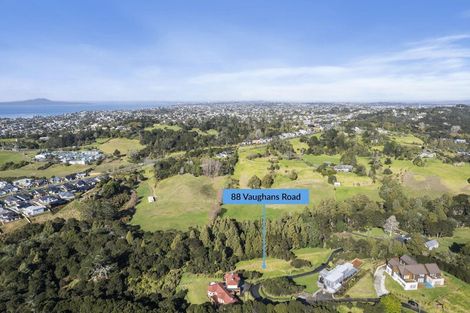 Photo of property in 88 Vaughans Road, Long Bay, Auckland, 0792