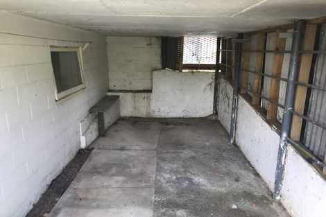 Photo of property in 5 Plumley Crescent, Mangere, Auckland, 2022