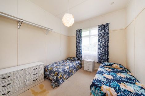 Photo of property in 21 Aru Street, Tangimoana, 4822