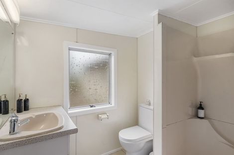 Photo of property in 52 Danbury Drive, Torbay, Auckland, 0630