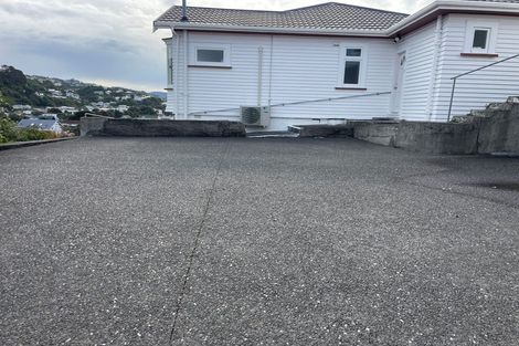 Photo of property in 3 Humber Street, Island Bay, Wellington, 6023