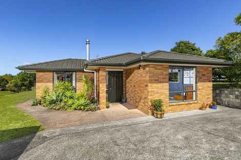 Photo of property in 25 Wyn Close, Kaukapakapa, 0871