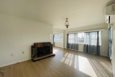 Photo of property in 8 Ross Avenue, Papatoetoe, Auckland, 2025