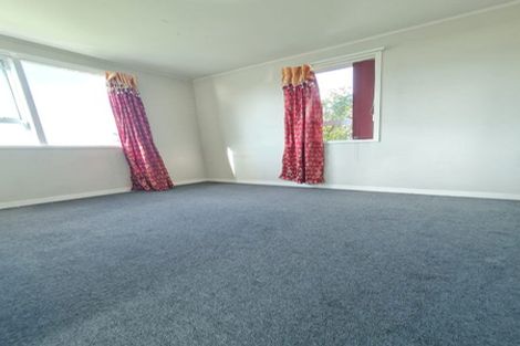 Photo of property in 39 Sunnyside Road, Sunnyvale, Auckland, 0612