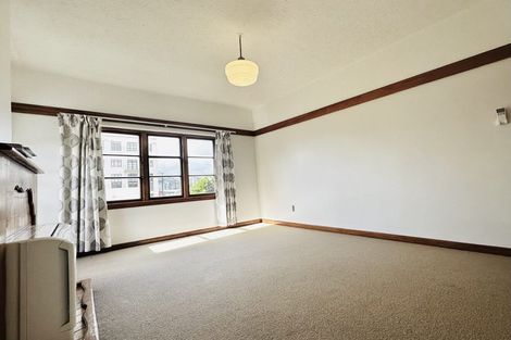 Photo of property in San Marino Apartments, 4/4 Oak Park Avenue, Te Aro, Wellington, 6011