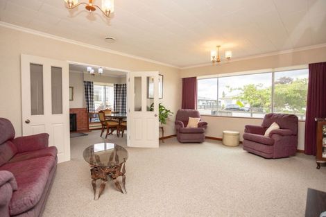 Photo of property in 22 Miller Street, Dannevirke, 4930